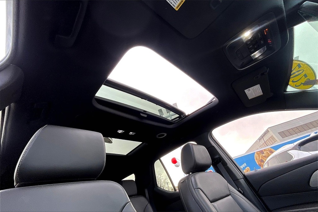 2023 CHEVROLET TRAVERSE - Image 20