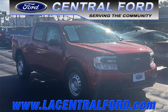 2024 Ford Maverick XL's photo