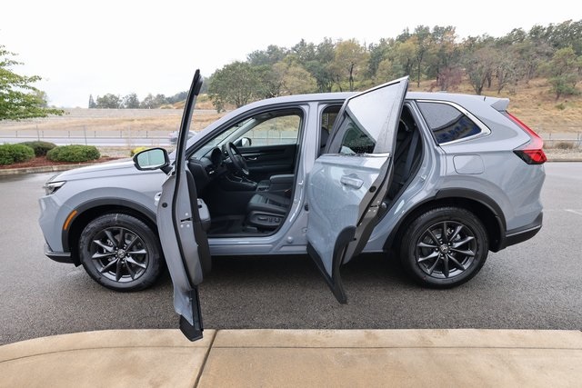 2026 Honda CR-V EX-L photo 17
