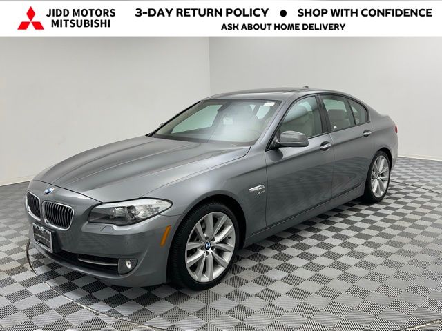 2011 BMW 5 Series 535i's photo