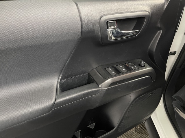 2020 Toyota Tacoma TRD Pro V6 photo 26