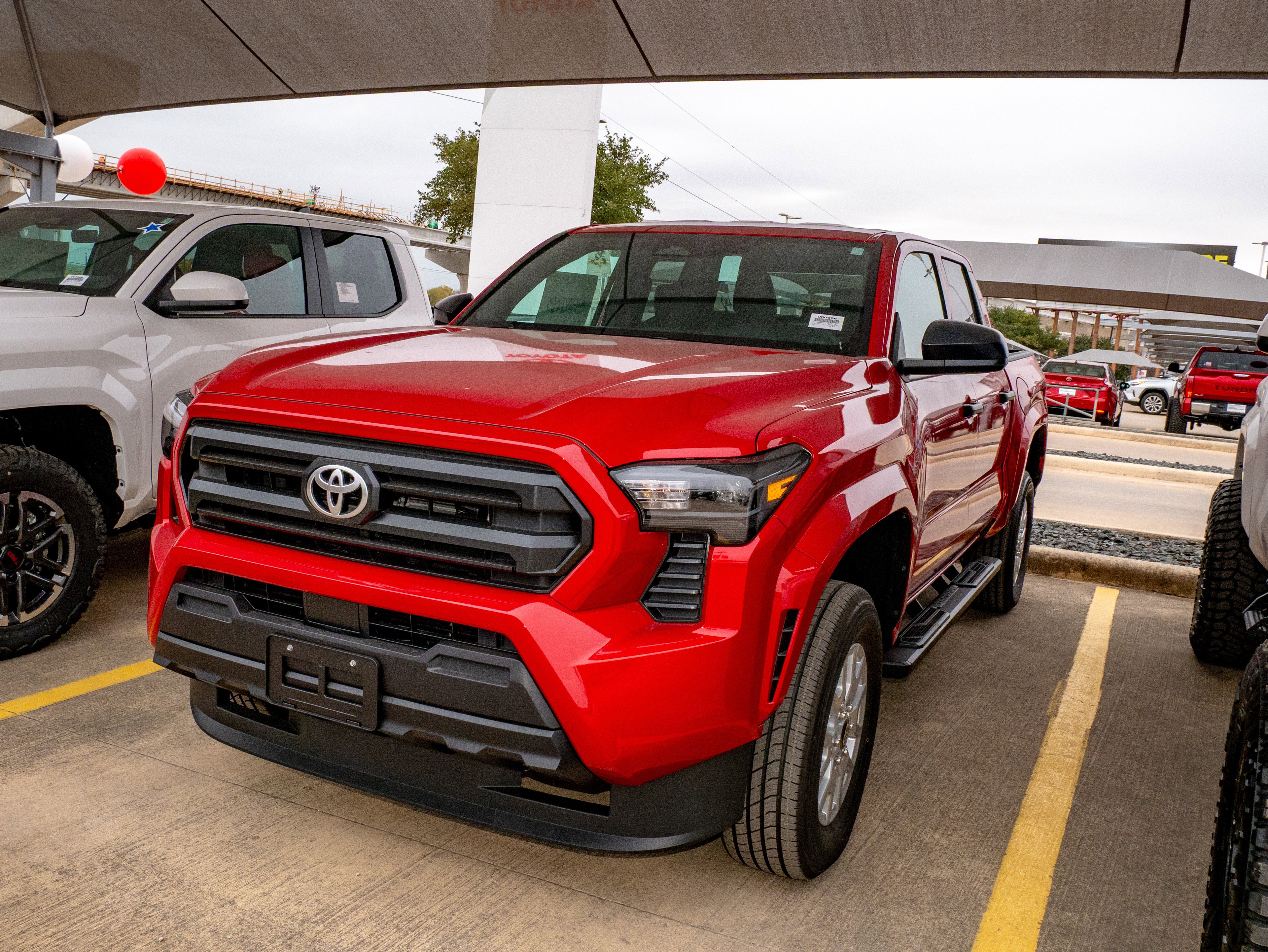 2026 Toyota Tacoma SR's photo