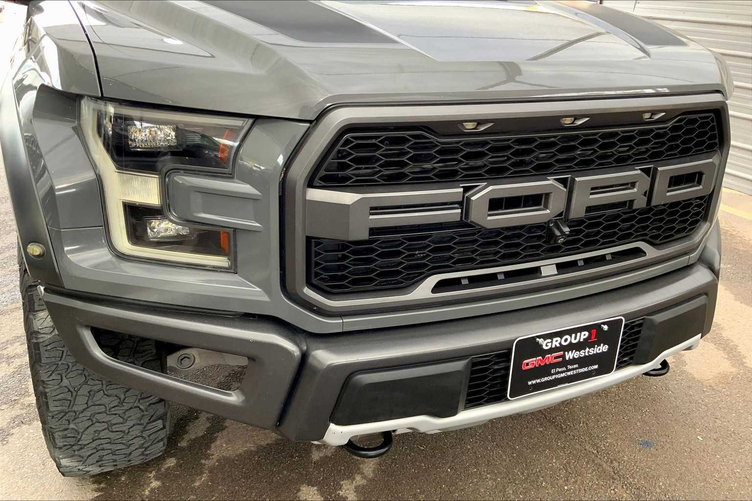 2018 Ford F-150 Raptor photo 26