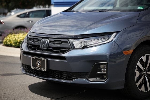 2026 Honda Odyssey EX-L photo 2