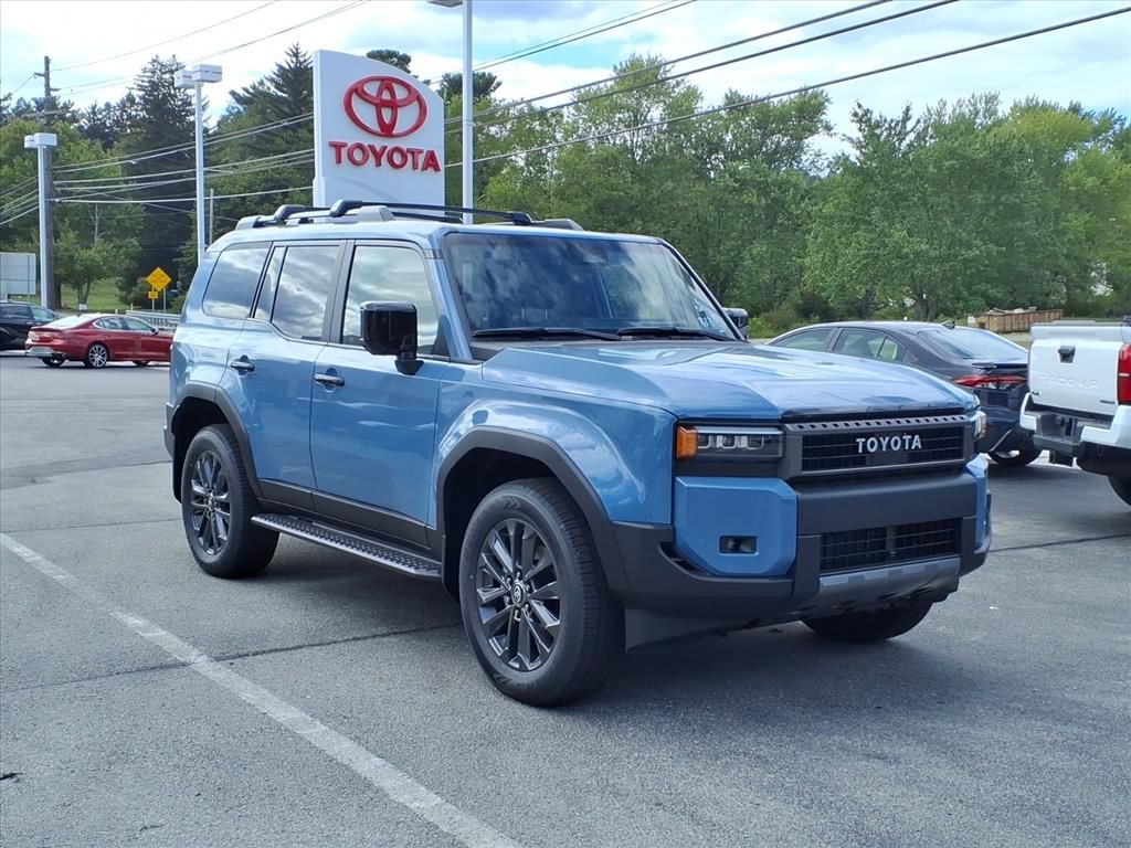 2025 Toyota Land Cruiser Base photo 11