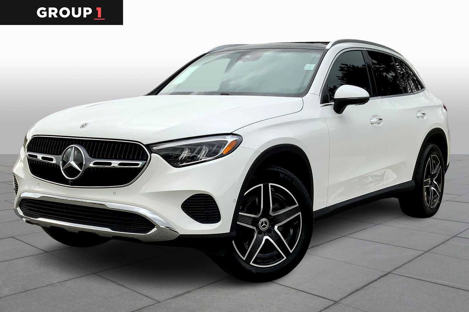 2026 Mercedes-Benz GLC Base's photo