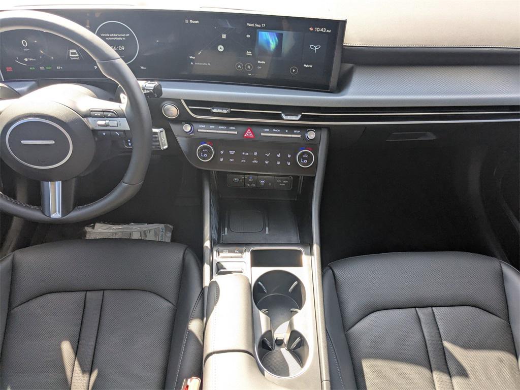 2025 Hyundai Sonata Hybrid Limited photo 15