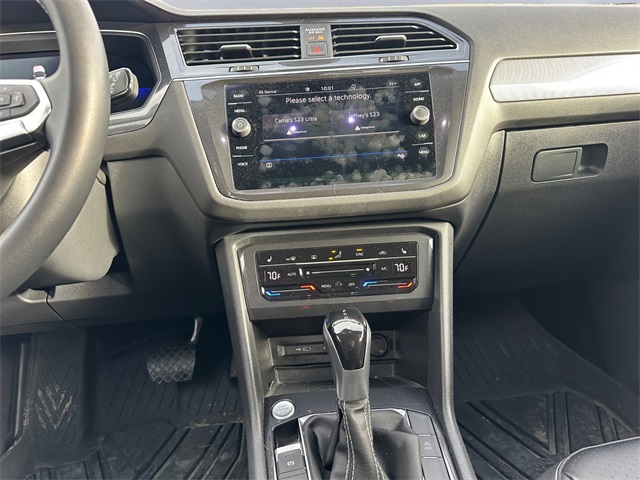 2022 Volkswagen Tiguan SE photo 11