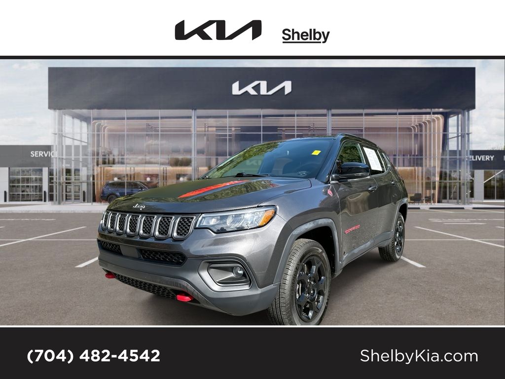 2023 Jeep Compass Trailhawk's photo
