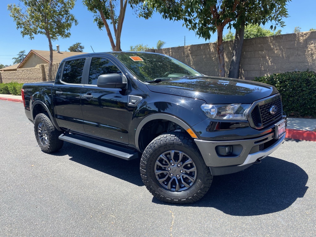 Used 2020 Black Ford XLT image 1
