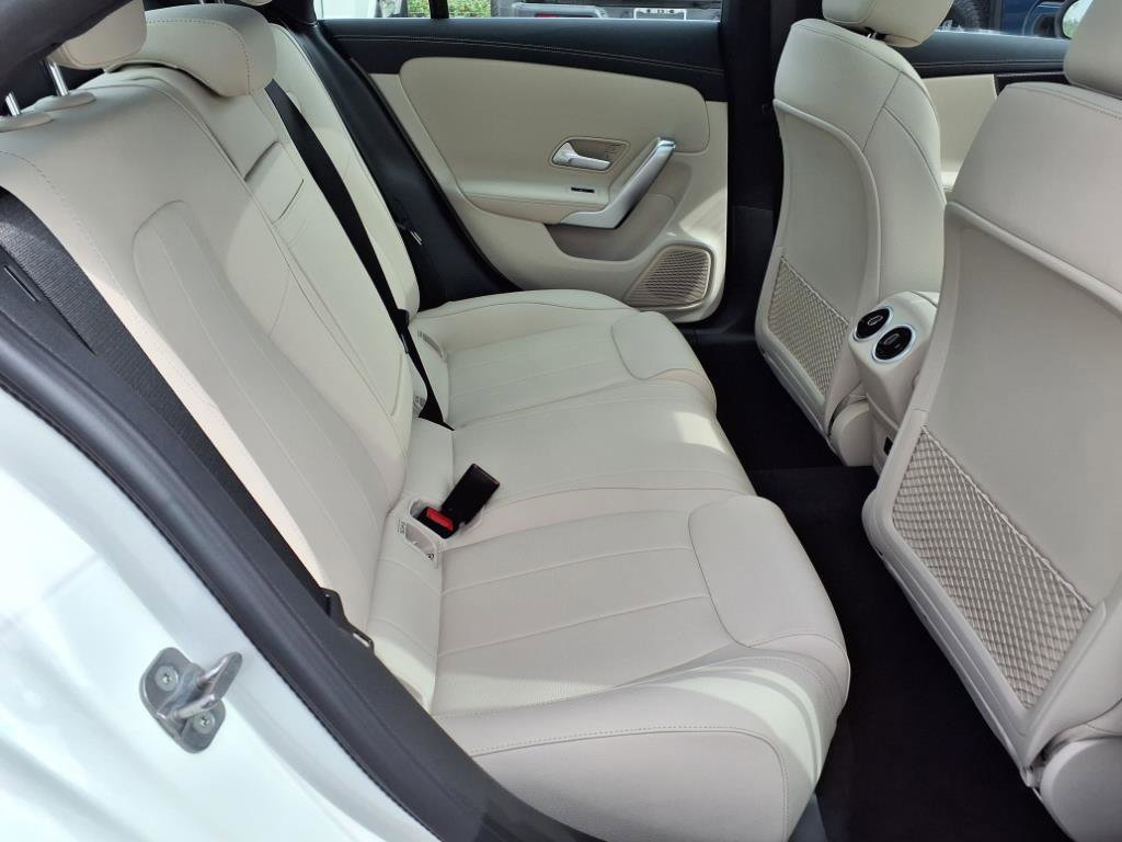 2026 Mercedes Benz CLA 250 photo 13