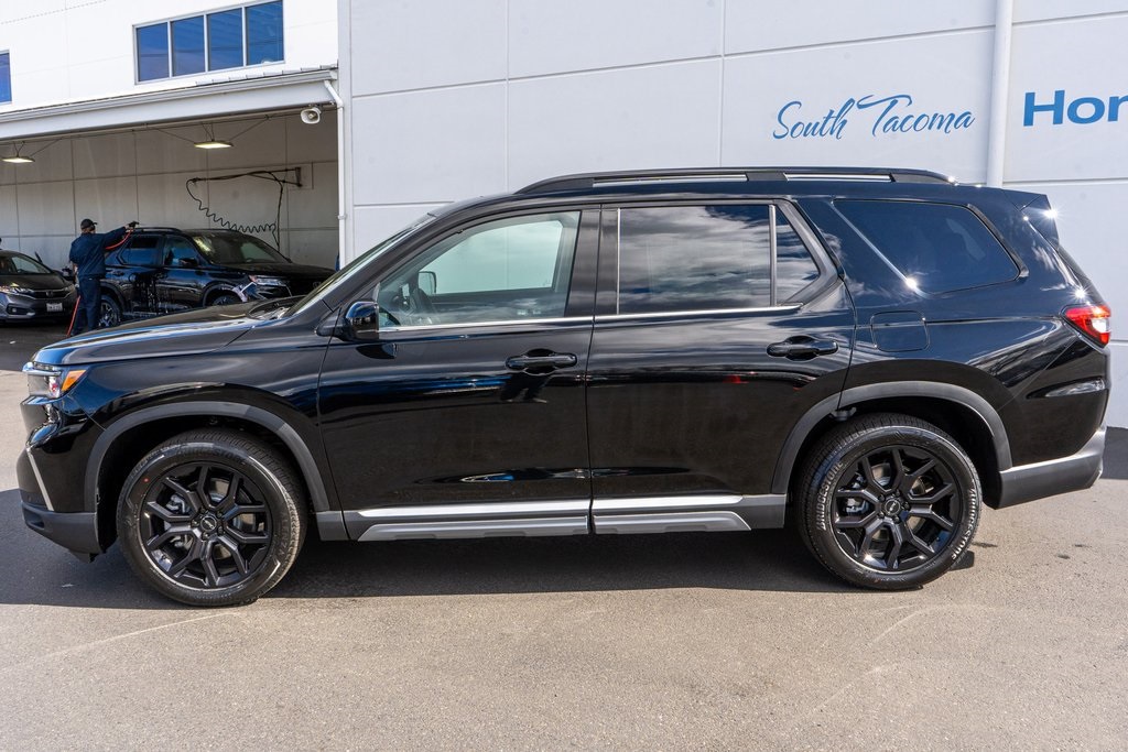 2025 Honda Pilot Touring photo 9