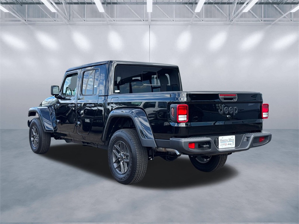 2025 Jeep Gladiator Sport S photo 4