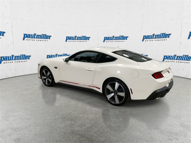 2025 Ford Mustang GT Premium photo 8