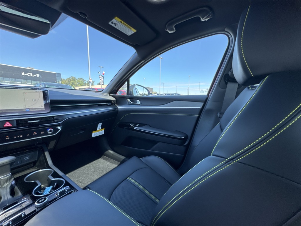 2026 Kia K5 GT photo 11