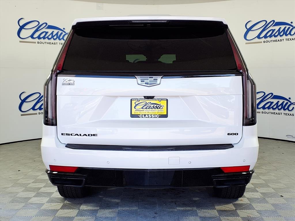 2024 Cadillac Escalade ESV Sport Platinum photo 21