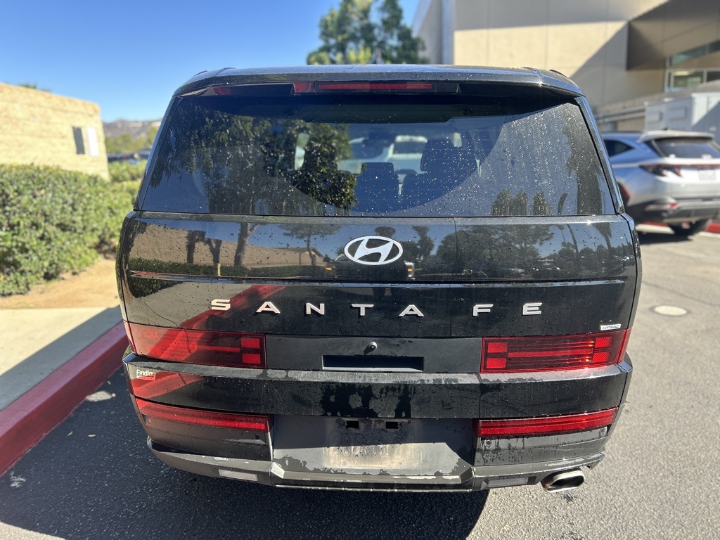 Used 2025 Black Hyundai SE image 6