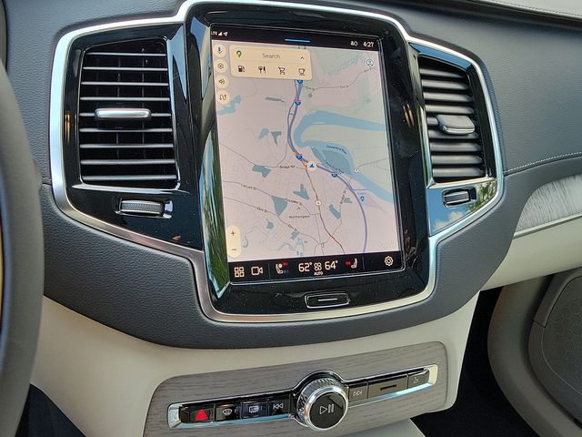2025 Volvo XC90 photo 12