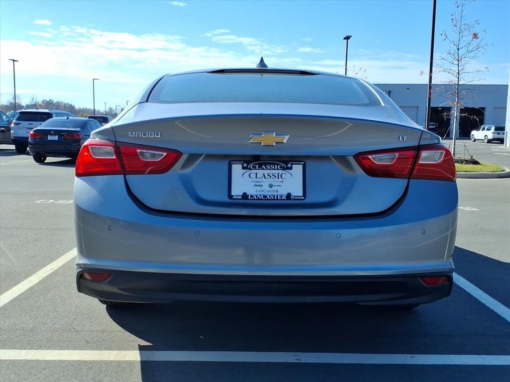 2024 Chevrolet Malibu 1LT photo 4