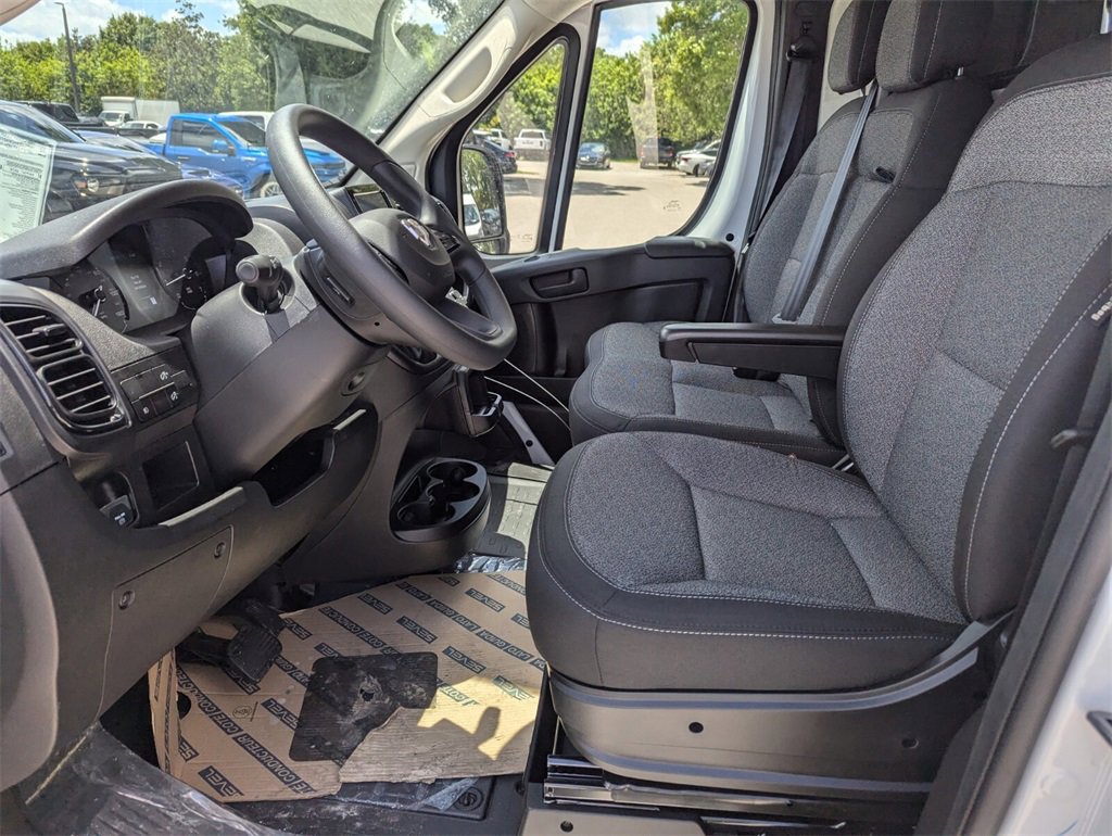 2025 Ram ProMaster 3500 photo 11