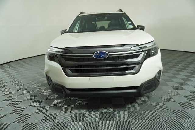 2025 Subaru Forester Limited photo 2