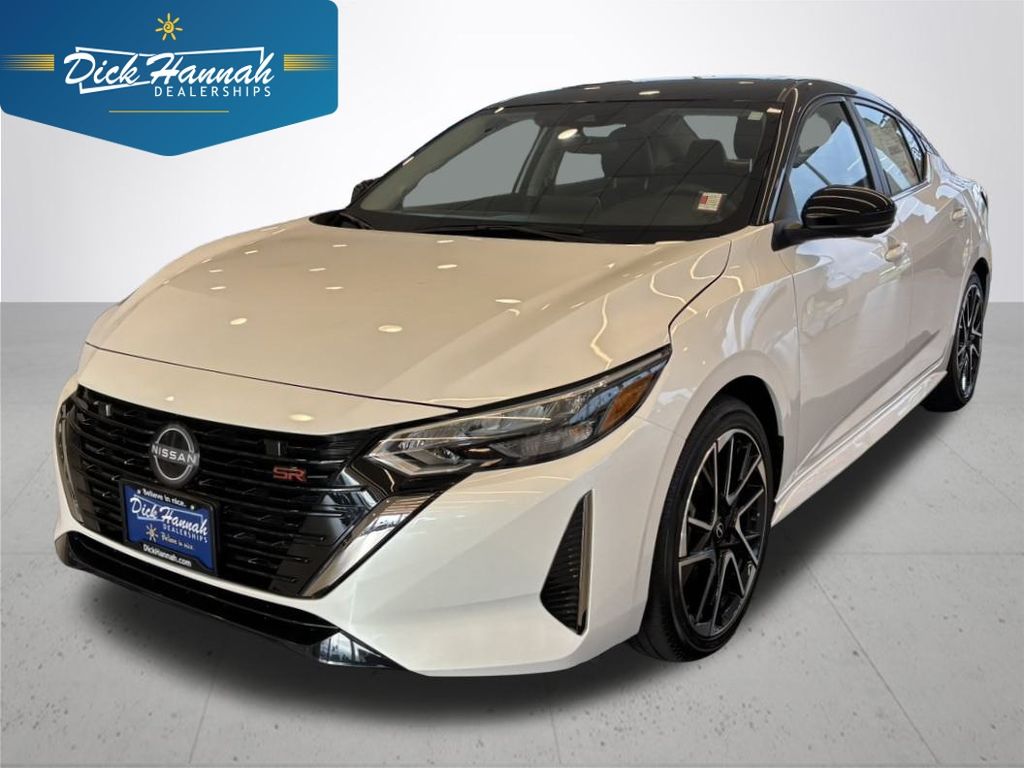 2025 Nissan Sentra SR's photo