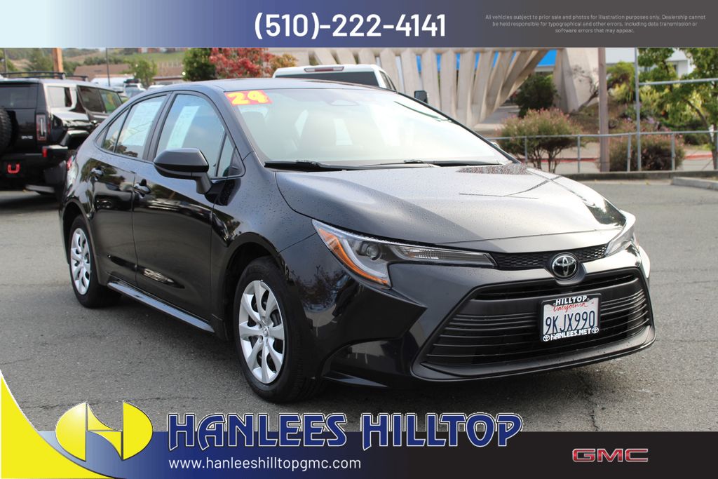 2024 Toyota Corolla LE photo 4