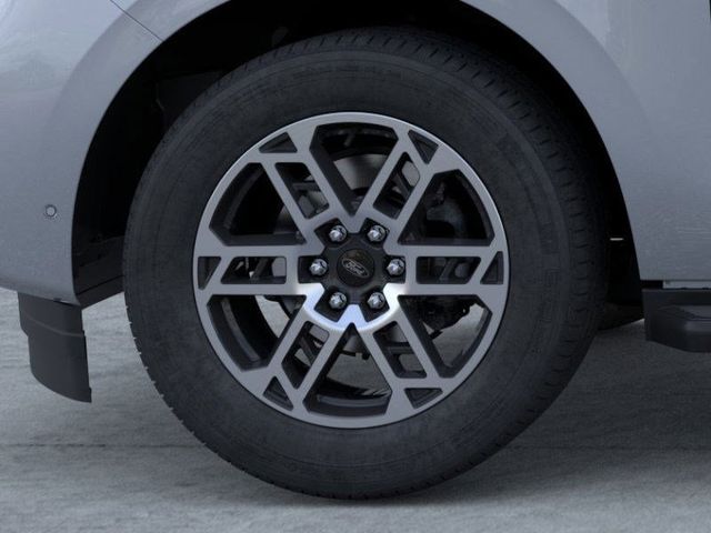 2025 Ford Expedition photo 17