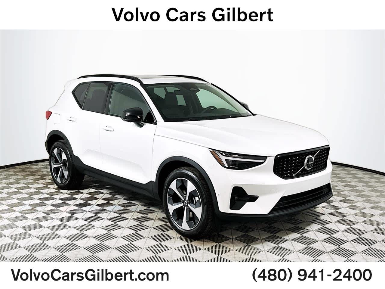 2026 Volvo XC40 Plus's photo
