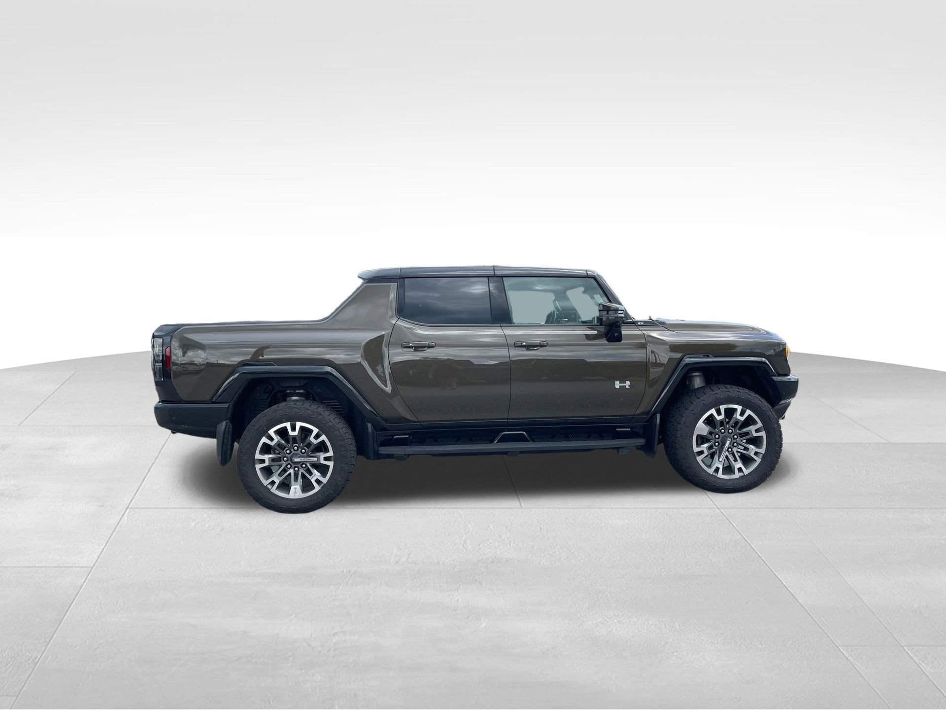 Used 2025 GMC HUMMER EV 2X with VIN 1GT10BDD7SU101822 for sale in Summerville, SC