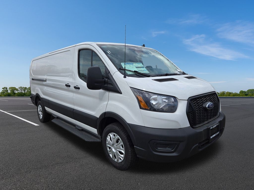 2024 Ford Transit photo 3