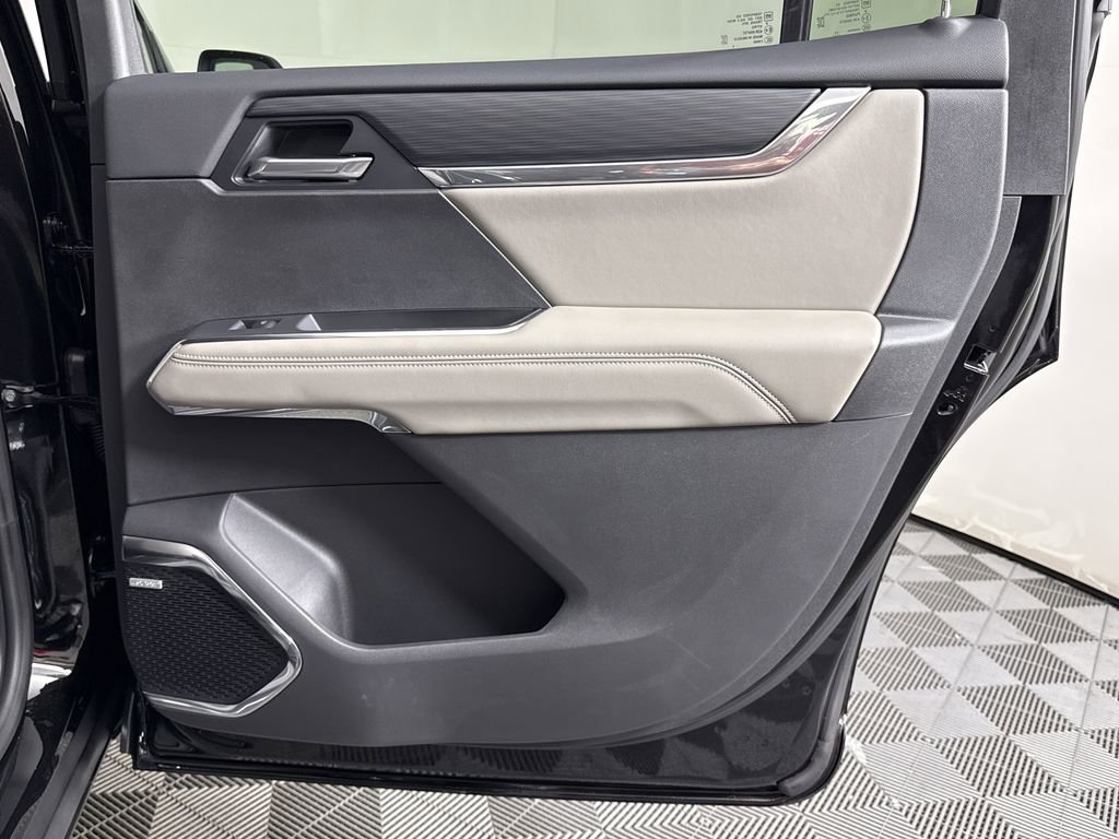 2026 Gmc Acadia Elevation photo 9