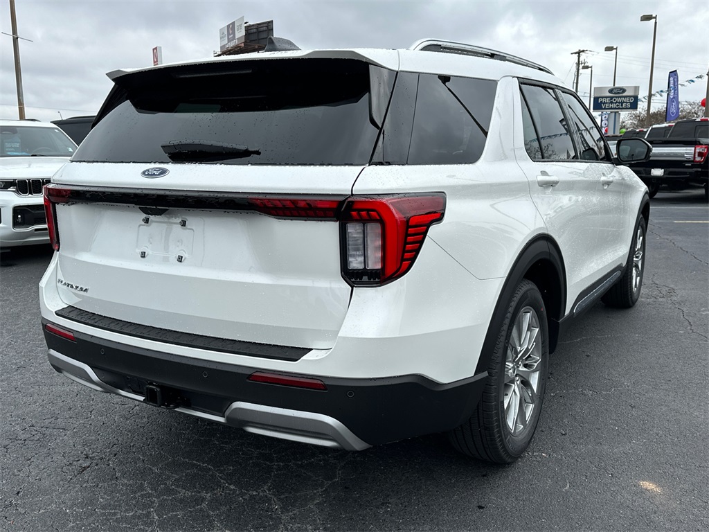 2026 Ford Explorer Platinum photo 2