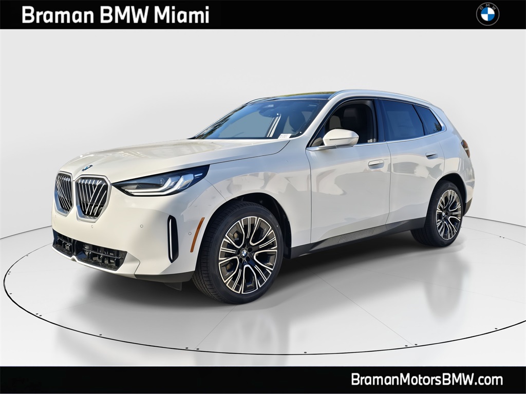 2026 BMW X3 30's photo