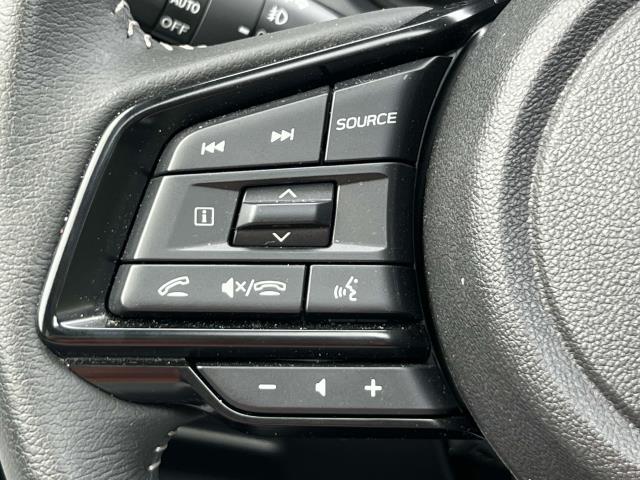 2025 Subaru Forester Premium Base photo 17