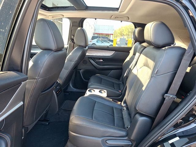 2024 Mazda CX-90 Premium photo 12