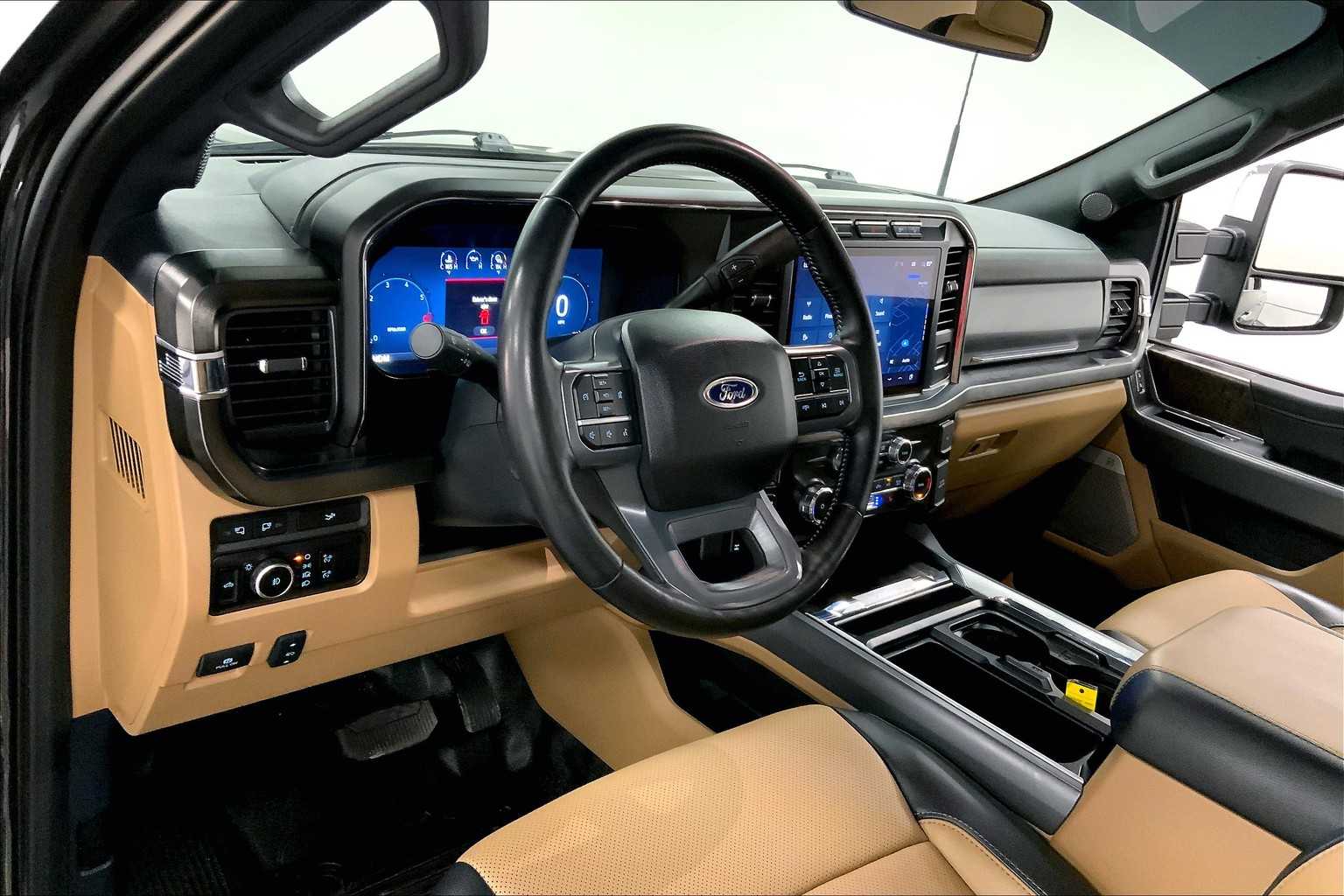 2024 Ford F-350 Lariat photo 15