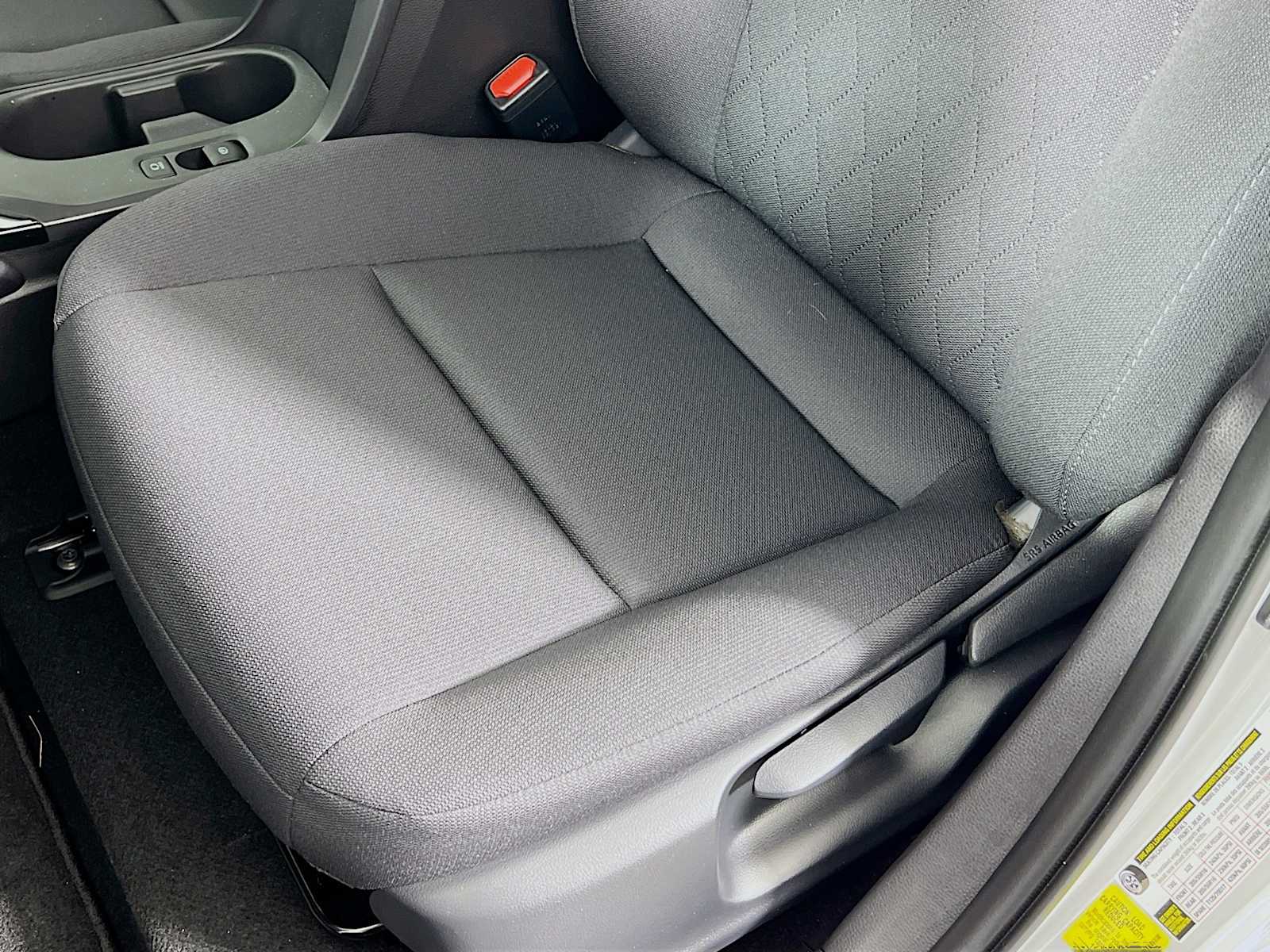 2025 Toyota Corolla LE photo 14