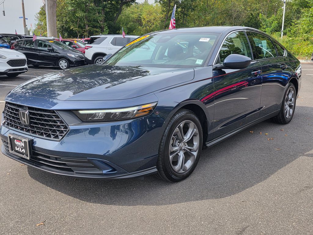 2023 Honda Accord EX photo 3