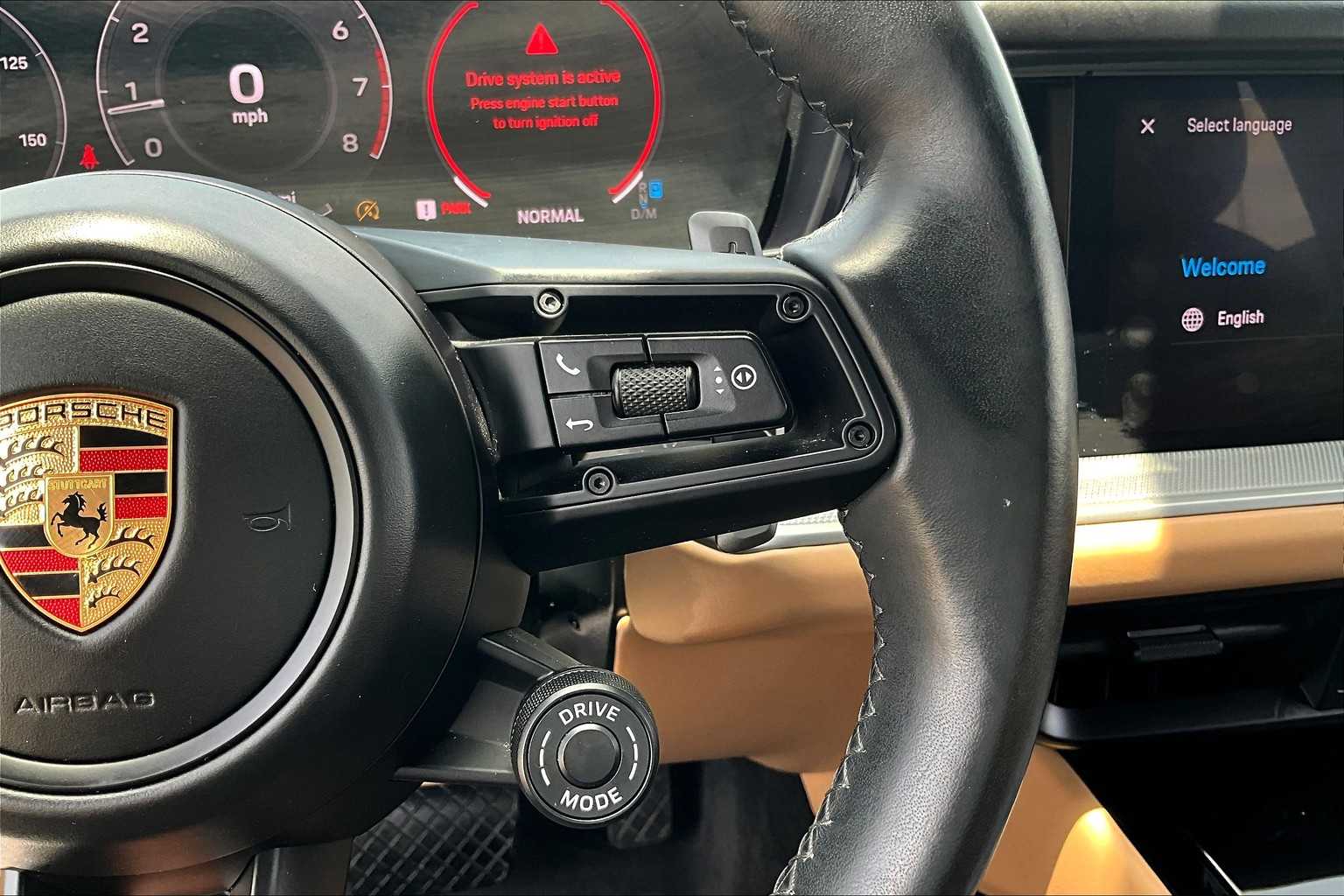 2024 Porsche Cayenne Coupe photo 42