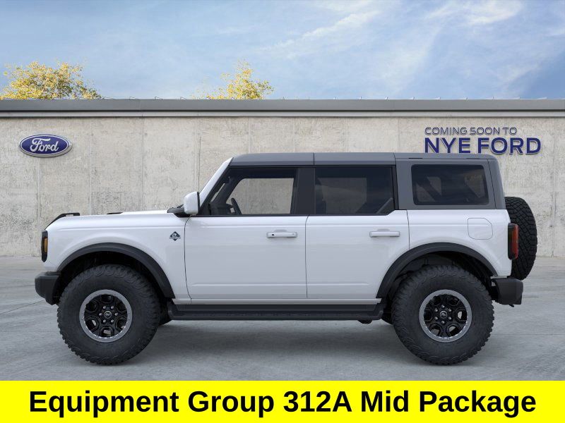 2025 Ford Bronco Outer Banks photo 4