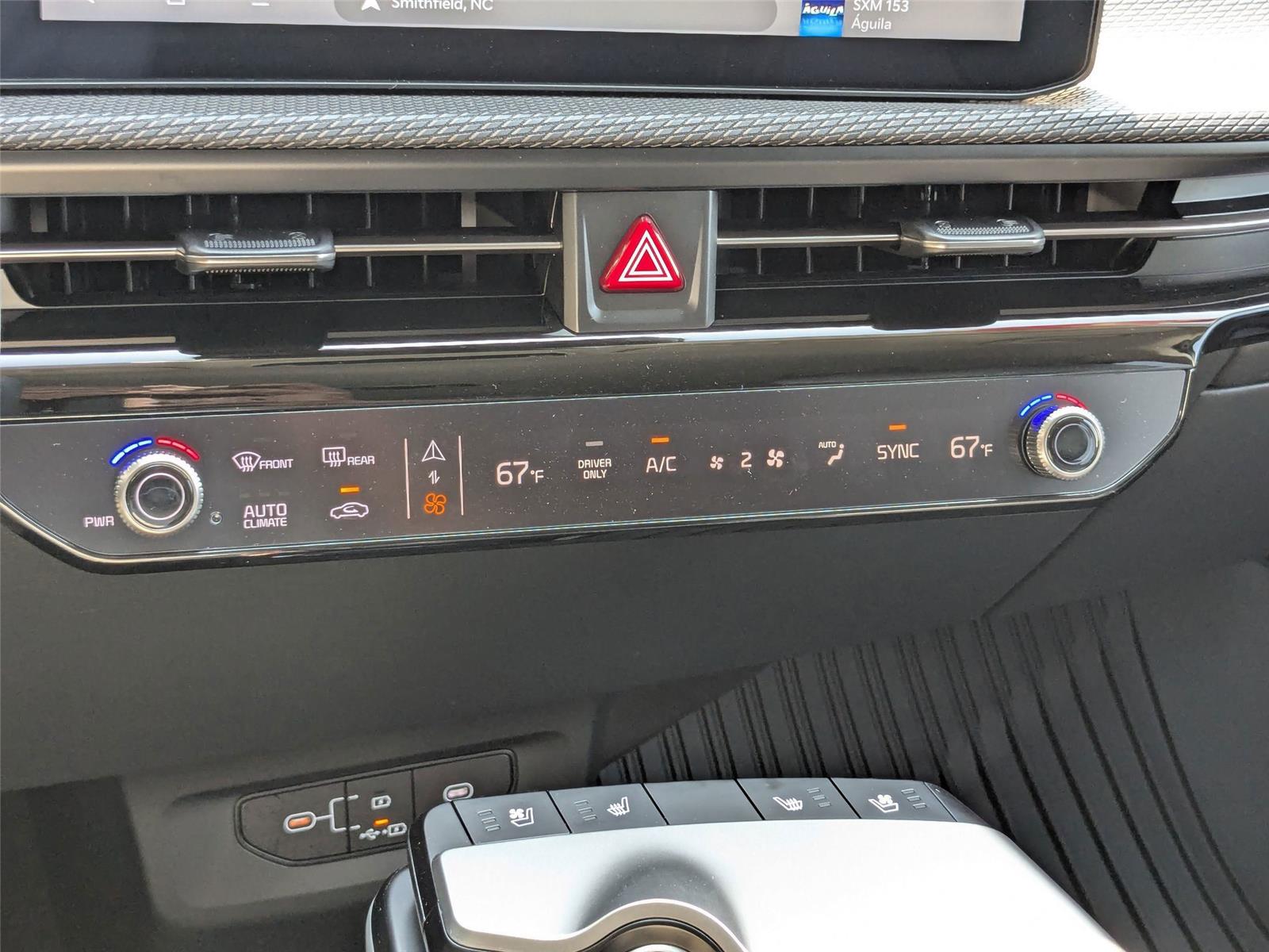 2025 Kia EV6 Wind photo 21