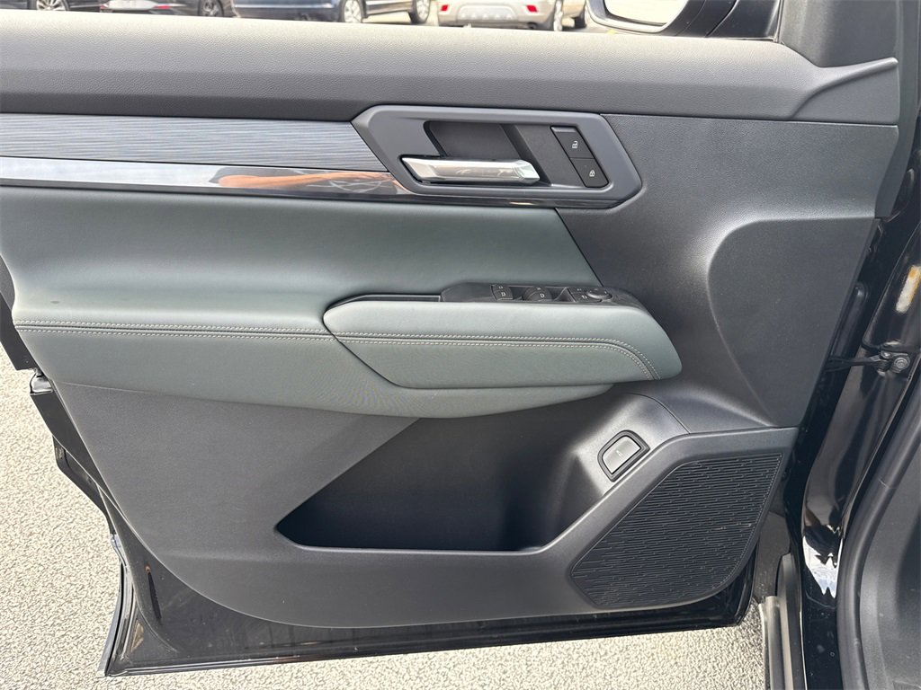 2026 GMC TERRAIN - Image 13