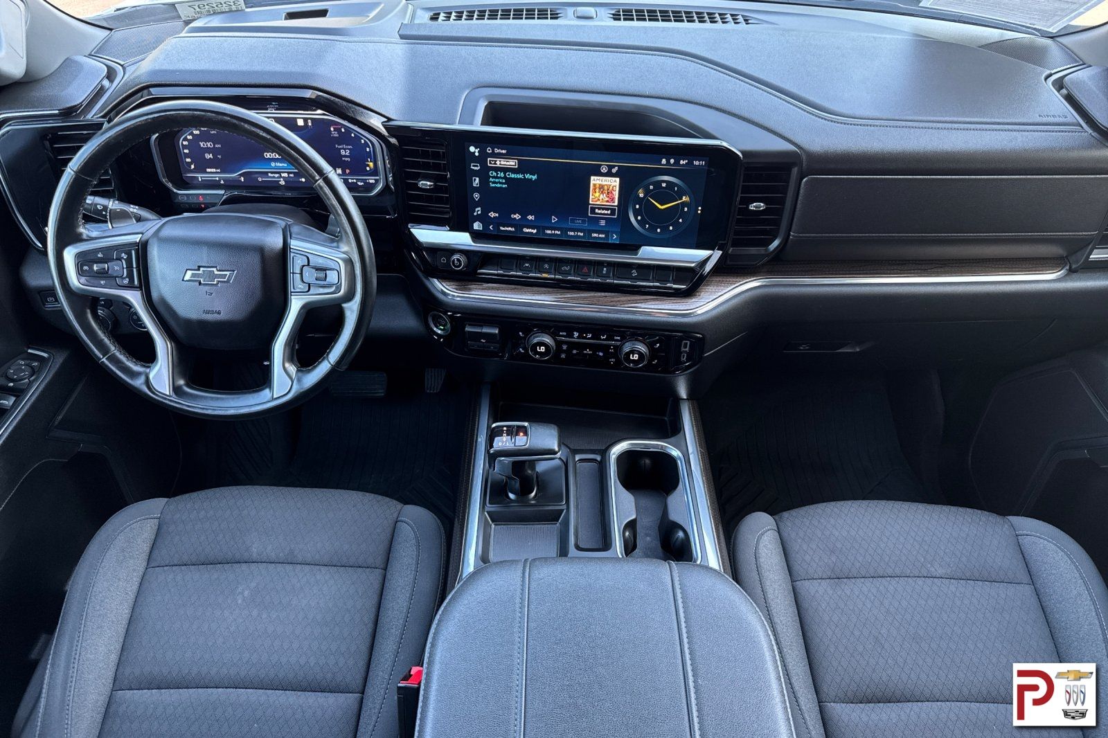 2023 Chevrolet Silverado 1500 RST photo 15