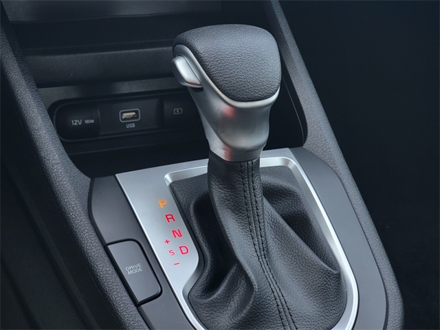 2024 Kia Forte LXS photo 23