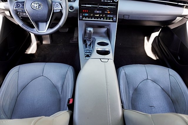 2019 Toyota Avalon Limited photo 19