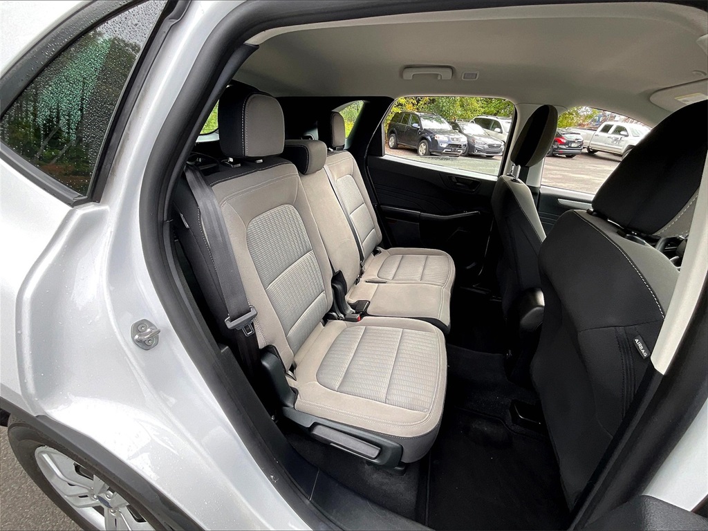 2022 Ford Escape S photo 18