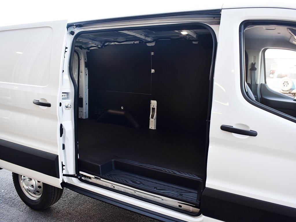 2025 Ford Transit Cargo Van XL photo 7