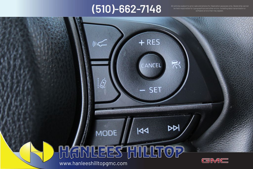2024 Toyota Camry SE photo 25