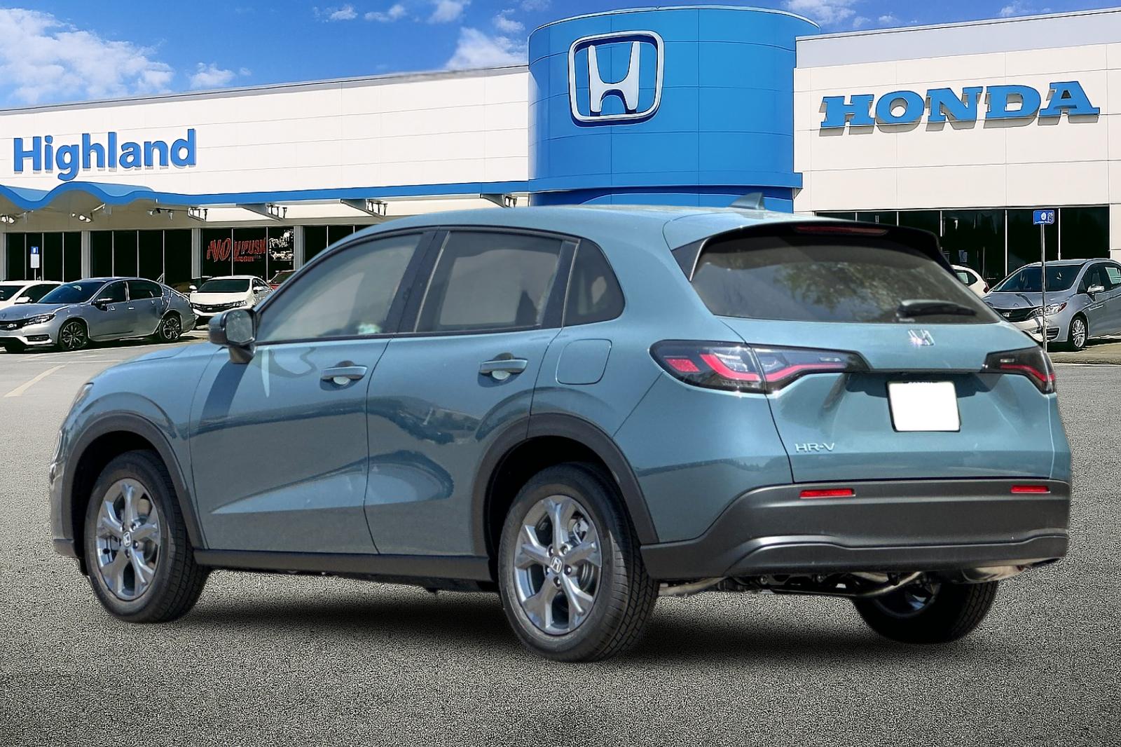 2026 Honda HR-V LX photo 2
